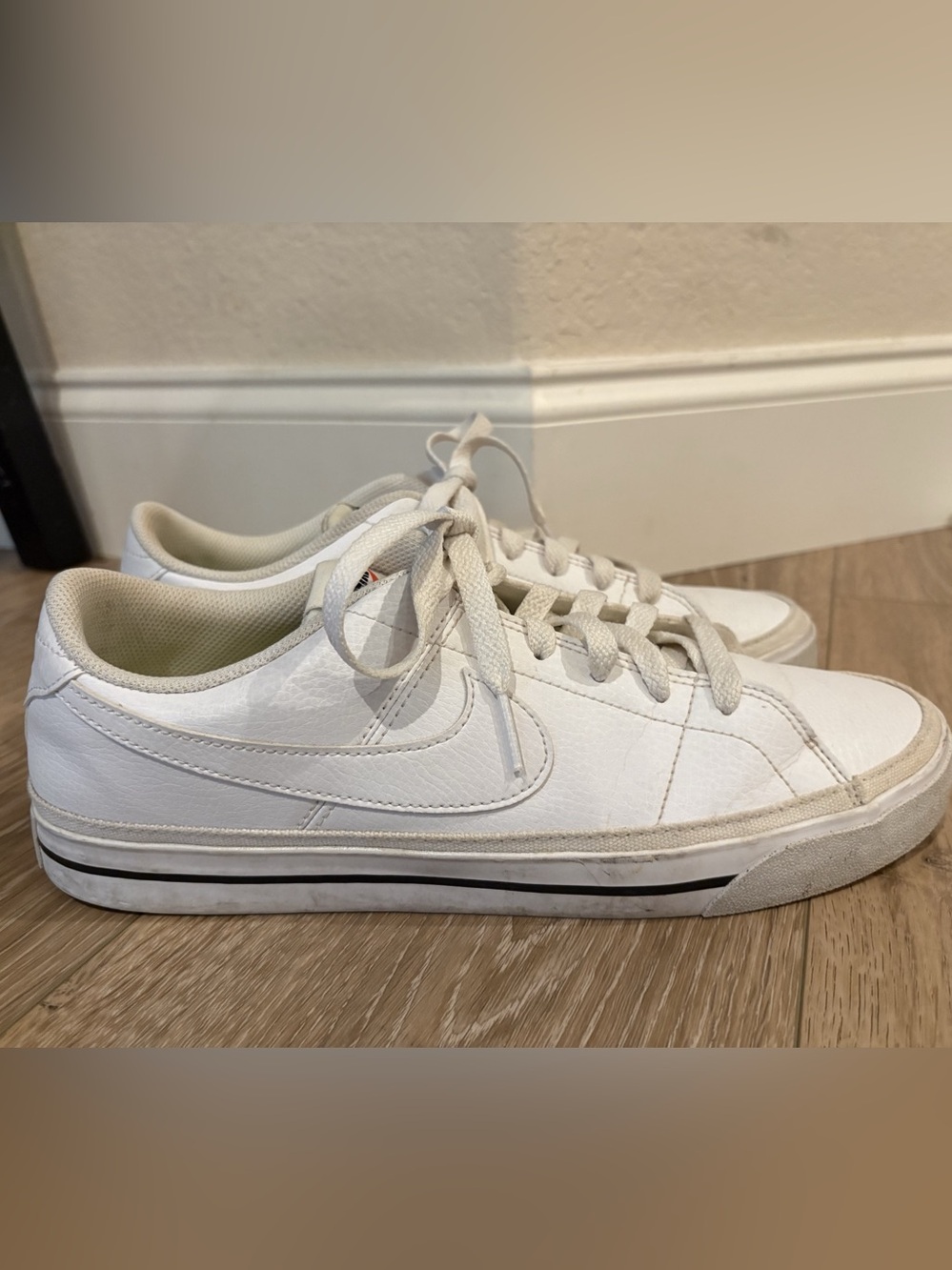 Nike Court Legacy Next Nature White Sneakers Women’s 12 (fit like 11.5) DH3161-1